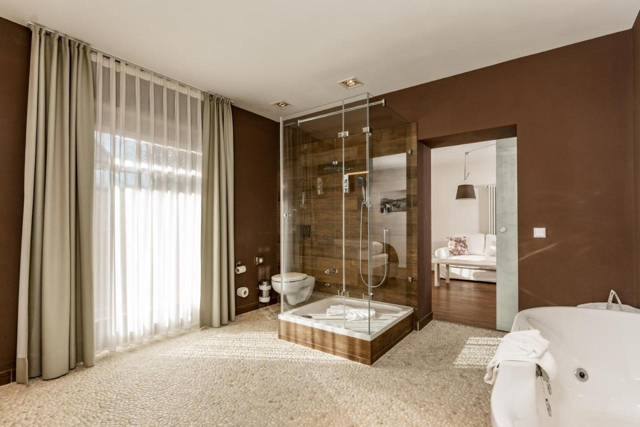 באד ווייסי Hotel Villa Lago Garni מראה חיצוני תמונה